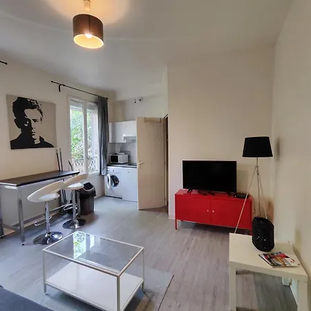 Charming Parisian Studio! Ivry-sur-Seine Room photo