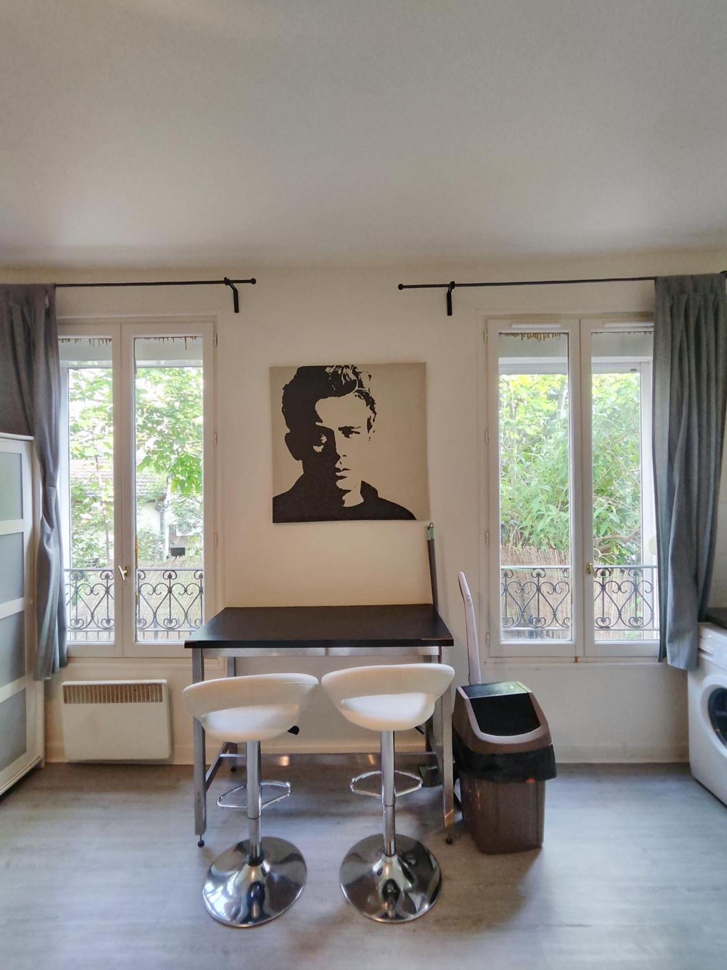 Charming Parisian Studio!